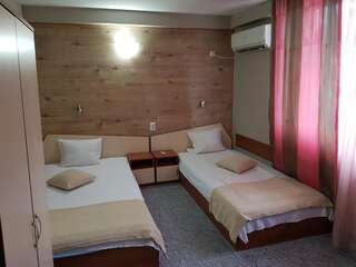 Отель Hotel Kedara Бургас Двухместный номер с 1 кроватью или 2 отдельными кроватями-13